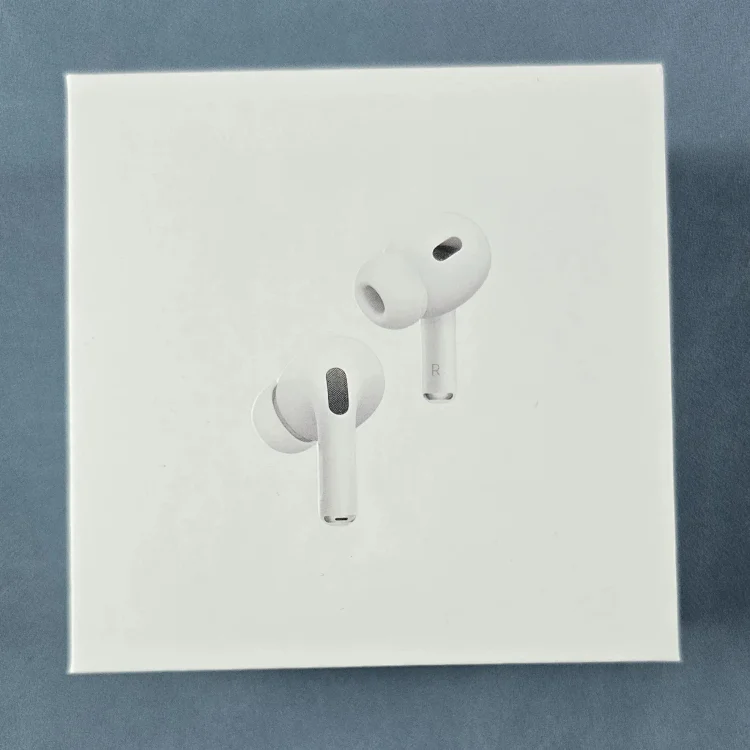 AirPods 4    7386380033