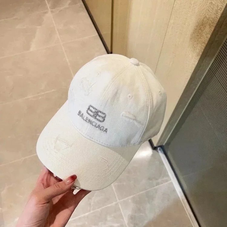 Balenciaga 7409084851
