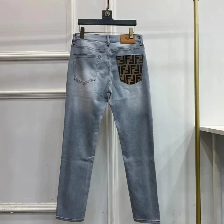 Classic versatile jeans 7411118321