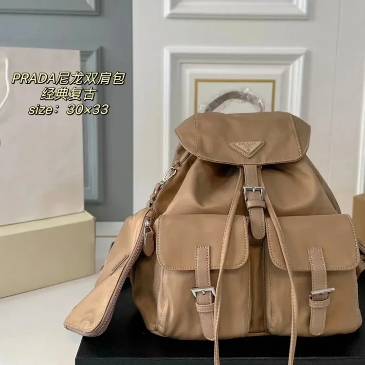 PRADA 7413450160