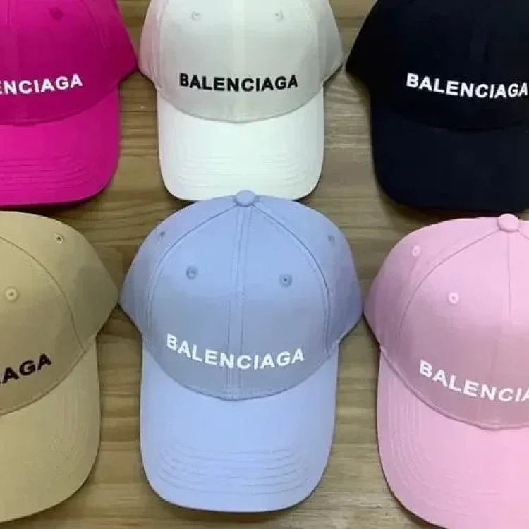 Balenciaga 7433303714