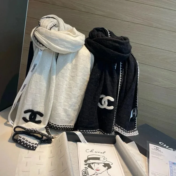 Chanel 7431429893