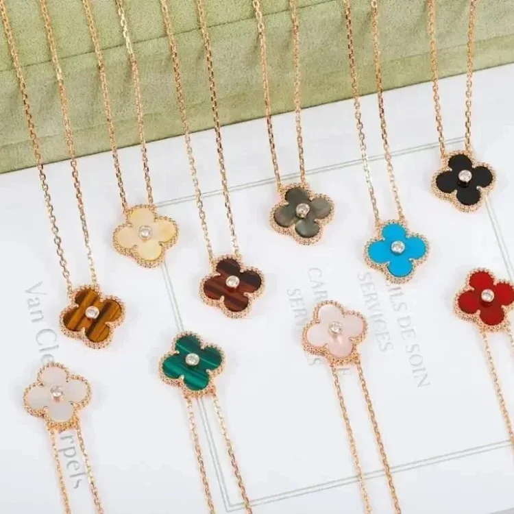 Fashion necklace 7431404077