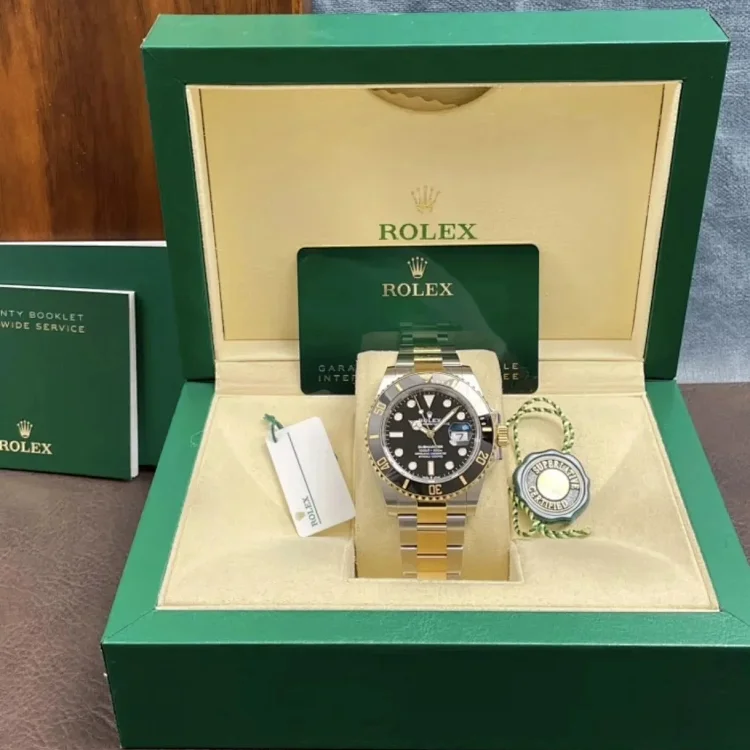 Rolex Green Submariner 7434319638