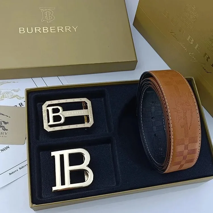 Burberry 7411741572