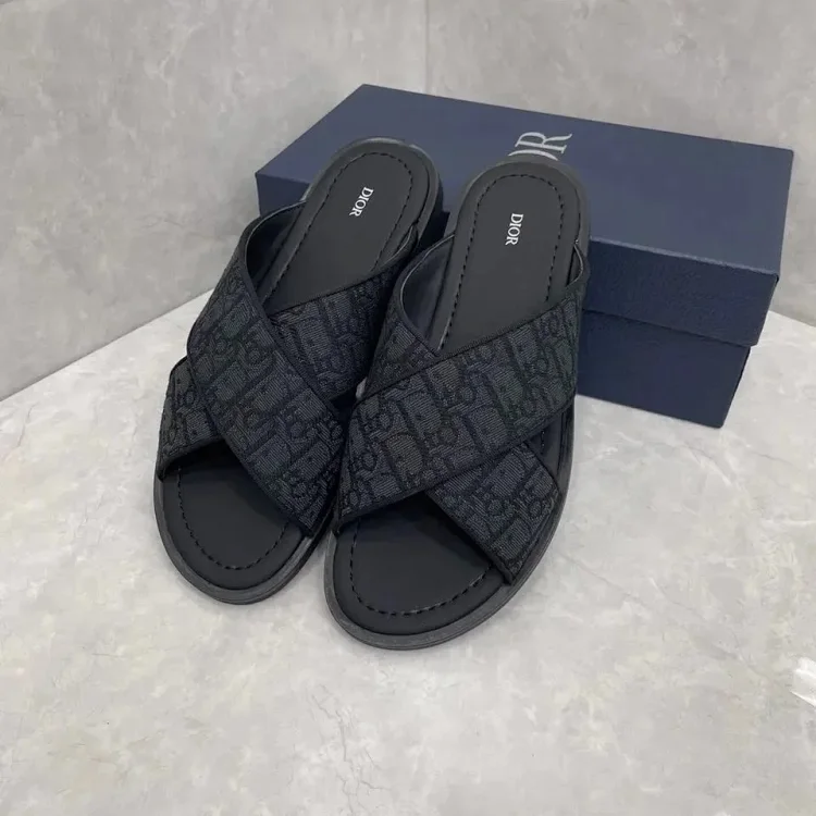 DIOR 7454457895