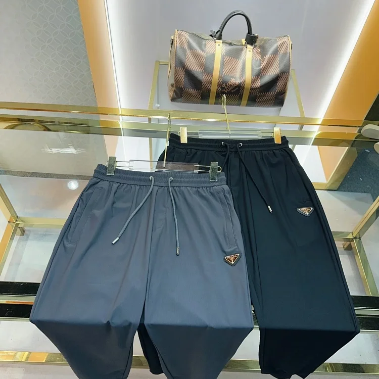 Prada 7464849030