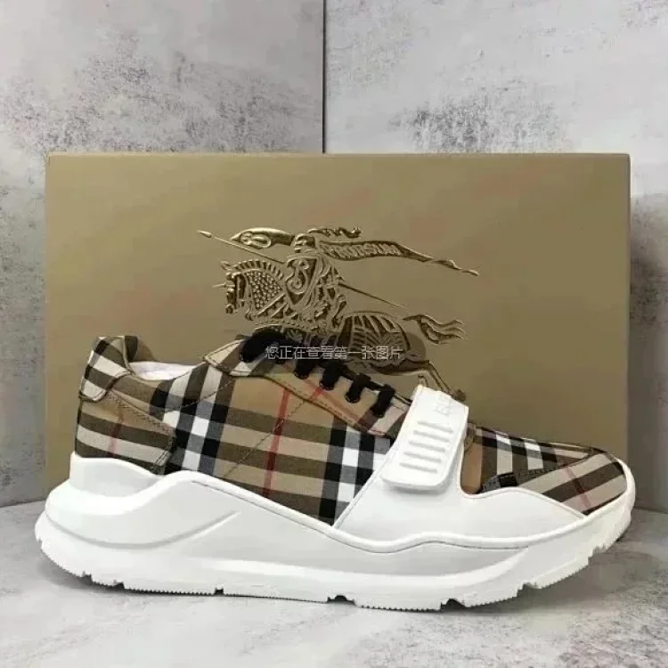 Burberry 7486878163