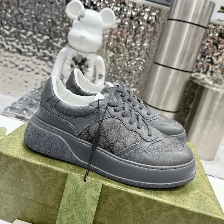 GUCCI 7488784044