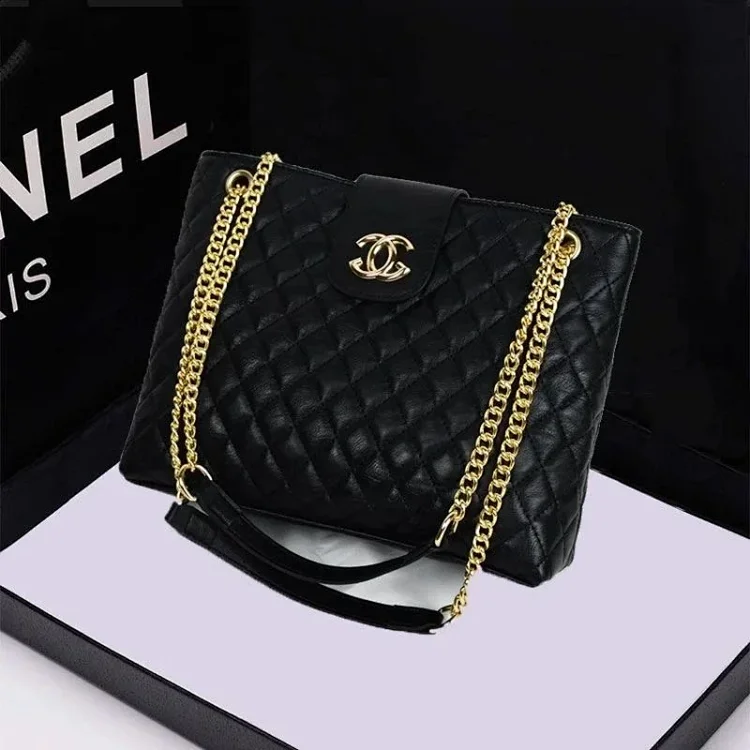 Chanel 7487986081