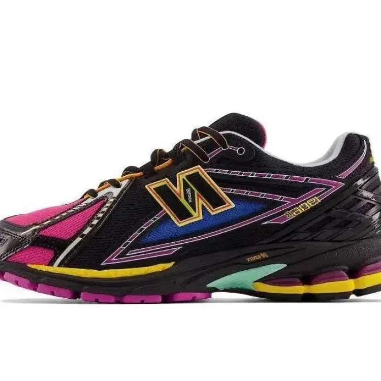 New Balance 7492113370